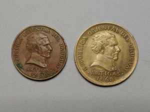 Uruguay 10 peso (1968) & 5 Centesimos (1960) Nickel Brass Coins - Picture 1 of 2