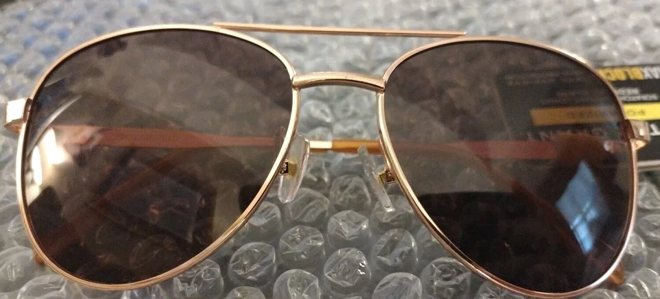 Foster Grant Prelude Gold Aviator Polarized Sunglasses 100 Uva/uvb