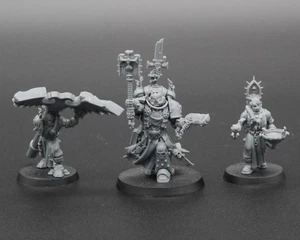 Chaplain Grimaldus and (partial) Retinue Assembled #3731 - Picture 1 of 2