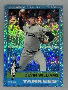 2025 Heritage Devin Williams #376 Chrome Light Blue Sparkle New York Yankees - Picture 1 of 2