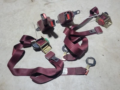 Juego de cinturón de seguridad trasero OBS Chevy GMC C1500 K1500 1988-1998 cabina extendida rojo completo OEM Foto 1 de 4