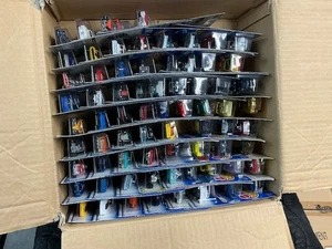 Hot Wheels 72 Car Count Case Vintage (1998+) First ED, Series, + 1 T HUNT ! - Picture 1 of 5