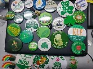 Lot of 32 Vintage Irish St. Patrick’s Day Pin Back Button pin see pictures used - Picture 1 of 9