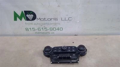 Chevrolet Tahoe 2017-2018 control de calefacción de aire acondicionado OEM 84164477 Foto 1 de 4