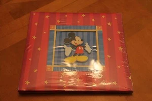 Sandylion Disney Scrapbook Mickey Mouse12x12 album VERY NICE - Picture 1 of 5