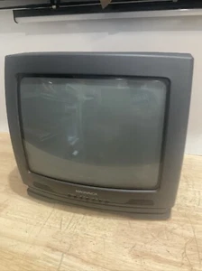 Magnavox PR1312C121 13” CRT TV Retro Gaming Television NO REMOTE - Picture 1 of 6