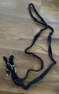 Mustang Marke, 3/4 Zoll breit, 8 Fuß lang, geflochten schwarz Lauf Rennzügel, NEU - Bild 1 von 4
