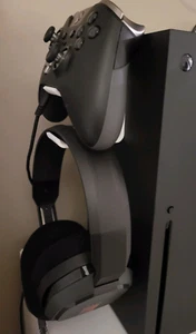 Headphone and Controller Holder Hook Hanger for PlayStation and Xbox - Picture 1 of 6