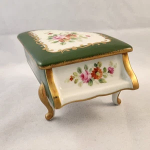 Caja de baratijas de piano de cola vintage Goudeville Limoges Francia - flores pintadas a mano - Imagen 1 de 12