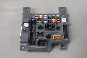 2008 Mitsubishi Lancer Evolution Evo X Cabin Fuse Box 8637A465 - Picture 1 of 19