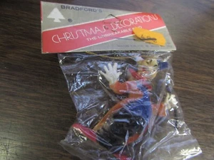 VINTAGE - MINIATURE CLOWN ORNAMENT (DECORATION) - HAND PAINTED - UNOPENED - Picture 1 of 2