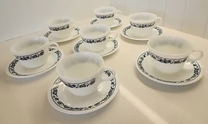 Corelle Old Town Blue Onion - Lot of 7 Saucer & Mugs Hook Handle Tea Cup MCM VTG - Picture 1 of 11