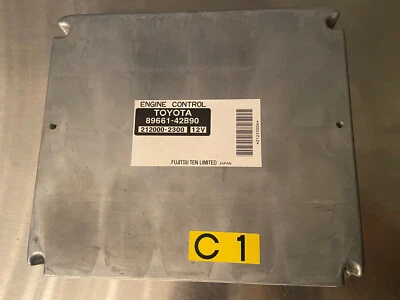 Toyota RAV4 2005 motor computador ecu 89661-42B90 4x4 con 137 k millas automático OEM Foto 1 de 4