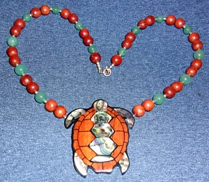 VTG TURTLE ABALONE MOSAIC PENDANT JADE JADEITE WOOD BEAD NECKLACE LEE SANDS 80s - Picture 1 of 4