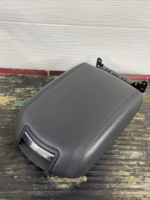 2010-2019 Ford Taurus Center Console Black Leather Armrest Lid Assembly READ - Image 1 of 4
