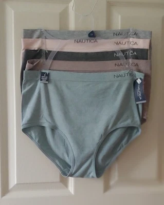 Paquete de 5 calzoncillos de cintura alta súper suaves Nautica Intimates para mujer NT6547 Foto 1 de 4