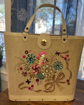 De Colección Mod Años 60 Cartera Bolso de Mano con Joyas Parte Inferior de Madera Estilo Enid Collins Foto 1 de 4