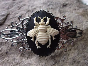 BEE CAMEO SILVER FILIGREE BARRETTE - HANDMADE - BUMBLE BEE - SUMMER - Picture 1 of 2