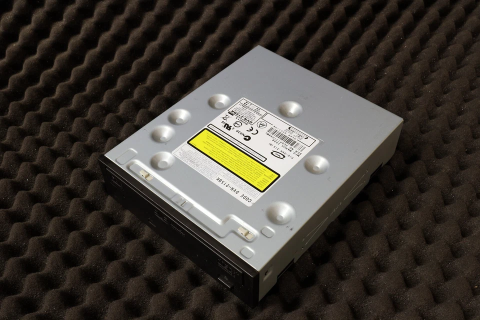 Pioneer DVR-215BK Black SATA DVD-RW Disk Drive - Image 1 of 1