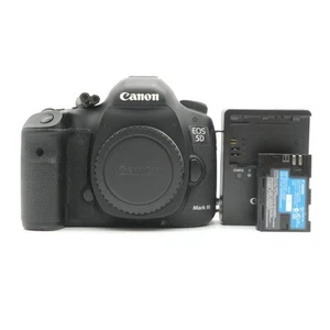 EXCELLENT Canon EOS 5D Mark III 22.3MP Digital SLR Camera (Body Only) #116 - Picture 1 of 7