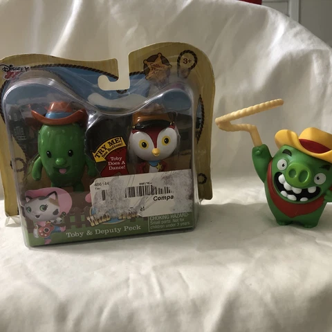 Disney Junior Sheriff Callie's Wild West Toby & Deputy Peck 2015 NIP Cover