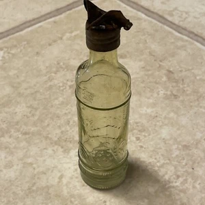 Botella de vidrio amarillo pálido antigua en miniatura - Imagen 1 de 7