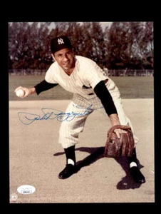 Phil Rizzuto JSA Certed Signed  8x10 Photo 2 Autograph Yankees - Picture 1 of 3