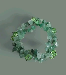 Green Chip Cluster Faceted Stones Aventurine Stretch Bracelet Unbranded Boho - Picture 1 of 3