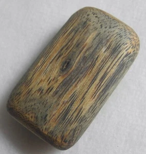 Vietnamesischer natürlicher QiNan Agarholzblock Weihrauch 8,5g 棋楠 奇楠 沉香 Kyara Kynam Oud - Bild 1 von 4