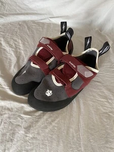 Evolv Elektra Strap Climbing Shoes Womens US 11 Men’s 9.5 EU 42.5 - New in Box - Picture 1 of 24