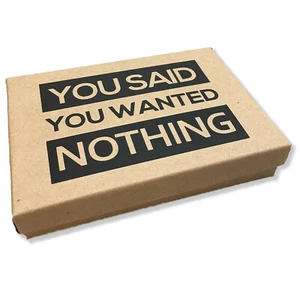 Caja de nada de lujo - Regalos divertidos de mordaza para hombres, mujeres, adolescentes, rellenos de medias - Imagen 1 de 4