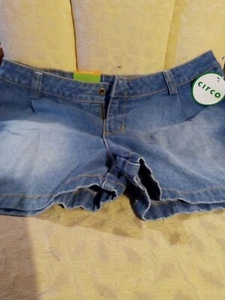 circo jean shorts adjustable waist xl 14/16 new with tags - Picture 1 of 2