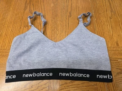 Sujetador deportivo New Balance gris con negro talla XL Foto 1 de 4