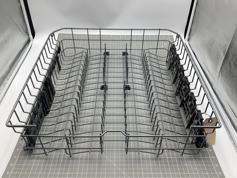 原始设备制造商 A00239833 Upper Dishrack Assy 适用于 Electrolux EI24ID81SS0A 洗碗机 — 第 1/3 张图片