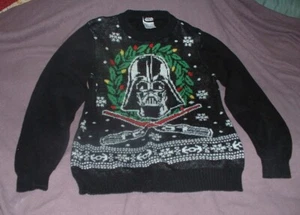 Star Wars Darth Vader Holly Wreath Medium Black Ugly Christmas Pullover Sweater - Picture 1 of 6