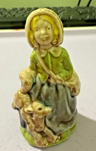 Wade Whimsy England Large Nursery Rhyme Figurine Mary Had a Little Lamb 1973 - Picture 1 of 5