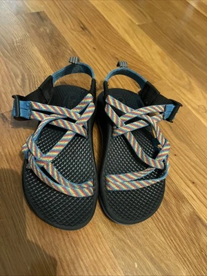 Sandalias Chaco niños talla 11 Foto 1 de 3