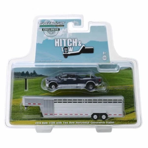 1/64 GREENLIGHT STEEL METALIC 2018 RAM 3500 W/ SILVER LIVESTOCK TRAILER - Picture 1 of 3
