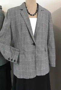 JACKET size 14 Grey CHECKED with POCKETS Lined ONE BUTTON by MISS SELFRIDGE - Picture 1 of 16