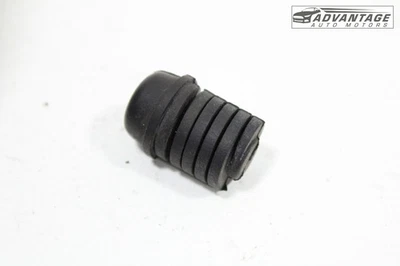 2020-2025 CADILLAC CT5 СЕДАН ЛЕВЫЙ ИЛИ ПРАВЫЙ КАПОТ БАМПЕР БУФЕР СТОПОР OEM - Изображение 1 из 4