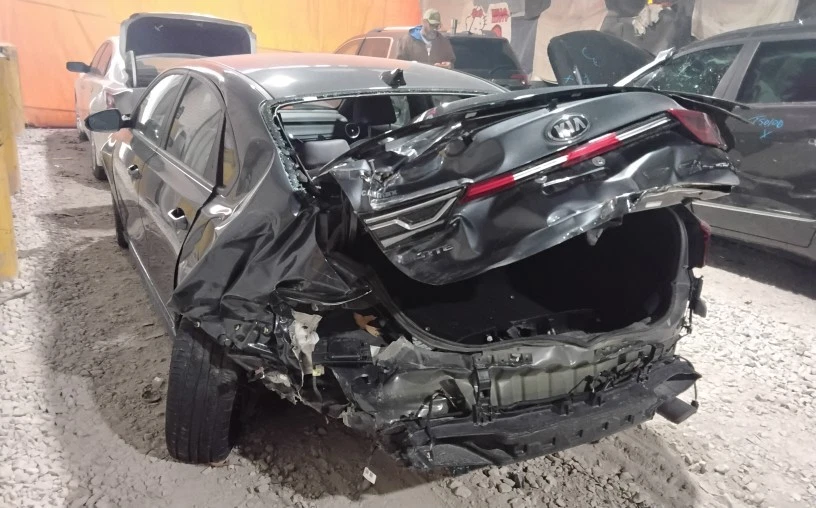 2021 起亚 Forte 变速器原始设备制造商 46K 英里 - LKQ441571569 — 第 1/4 张图片