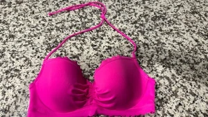 VICTORIAS SECRET HOT PINK GETAWAY SCALLOPED WIRE HALTER BIKINI SWIM TOP 32C - Picture 1 of 4