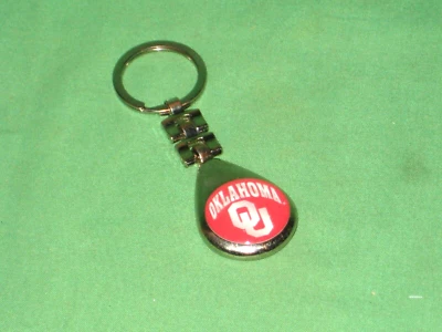 #2324* - LLAVERO DE METAL LLAVERO PESADO UNIVERSIDAD DE OKLAHOMA SOONERS Foto 1 de 4