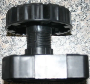 Konvolut neuer 4er Sets Sockelfuß 75mm - Bild 1 von 5