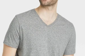 Goodfellow Mens V-Neck T-Shirt S SMALL Heather Gray Short Sleeve Stetch NWT - Picture 1 of 6