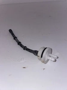 NEW Genuine STIHL Fuel Tank Connector HS81 HS82 HS86 HS87 4237-350-1400 OEM - Picture 1 of 5