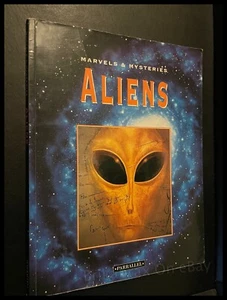 Aliens by Parragon Plus (Paperback, 1995) Marvels & Mysteries Book - Picture 1 of 9