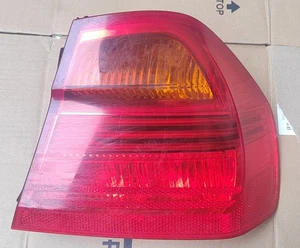 BMW E90 2004-2008 DRIVER SIDE REAR RH EXTERIOR TAILLIGHT 276302R - Picture 1 of 6