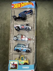 Hot Wheels HW Tooned 5 pack Silverado, Other Cars In Description - Picture 1 of 5