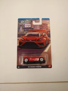 Hot Wheels 2025 Silver Series Compact Kings '12 Ford Fiesta Red 1/5 - Picture 1 of 3